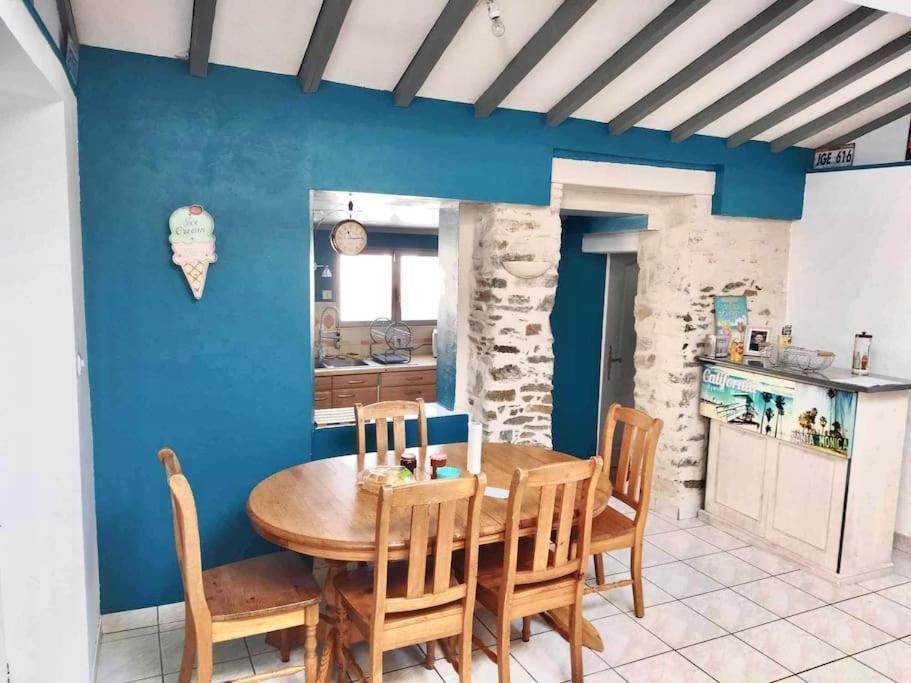 Charmante Maison Atypique En Village Saint-Colombin Extérieur photo